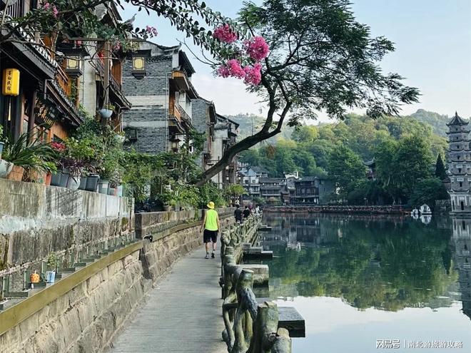 张家界五日游攻略_三月份家庭游预算多少_张家界天气