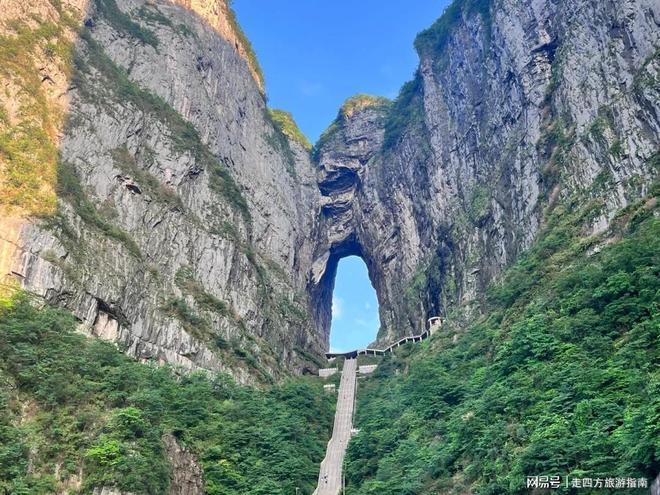 张家界旅游攻略，和家人游森林公园、芙蓉镇，注意事项路线攻略