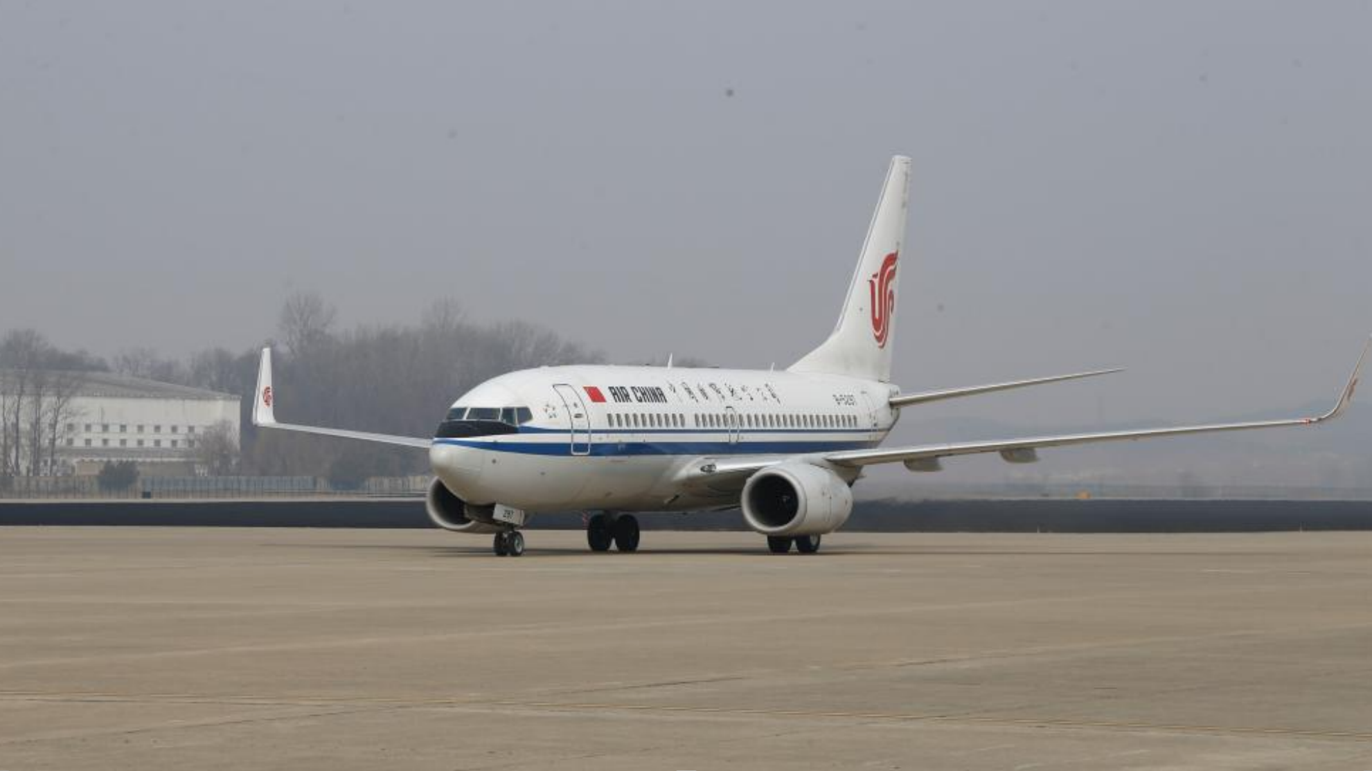 深圳飑线天气影响_深圳市雷雨大风黄色预警_深圳天气预报