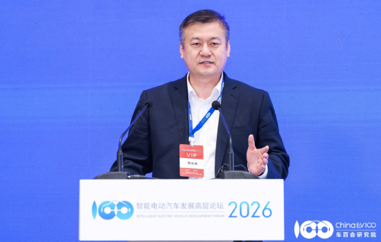 周光涛:AI正推动汽车从“功能载体”向“原生AI智能体”演进