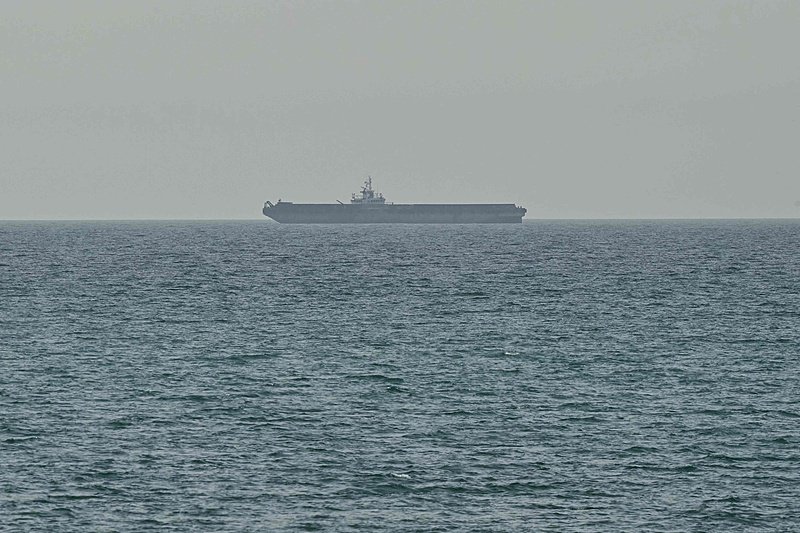 美国中央司令部：美军仍“紧盯伊朗每一个港口”